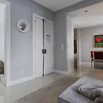 Stylish 1bdr In Bairro Alto By Lovelystay