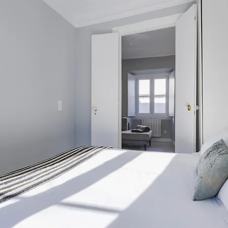 Stylish 1bdr In Bairro Alto By Lovelystay Lisbon