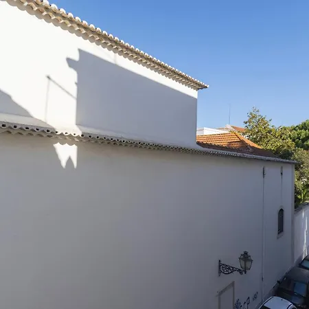 Stylish 1bdr In Bairro Alto By Lovelystay *