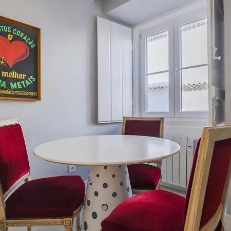 Stylish 1bdr In Bairro Alto By Lovelystay Apartmán